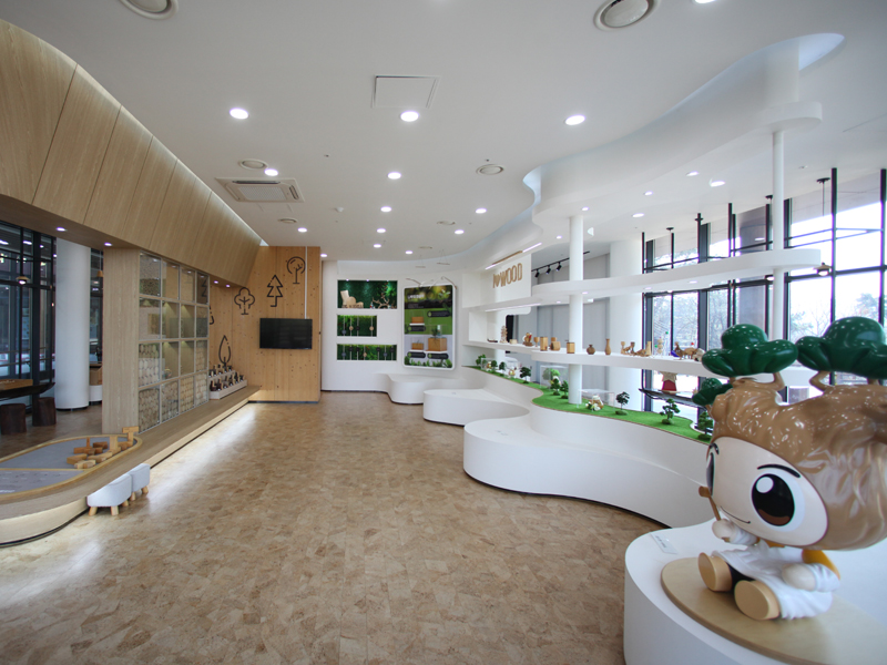 목공예 전시실 사진